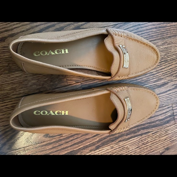 EUC coach loafers (6.5) - Picture 2 of 3